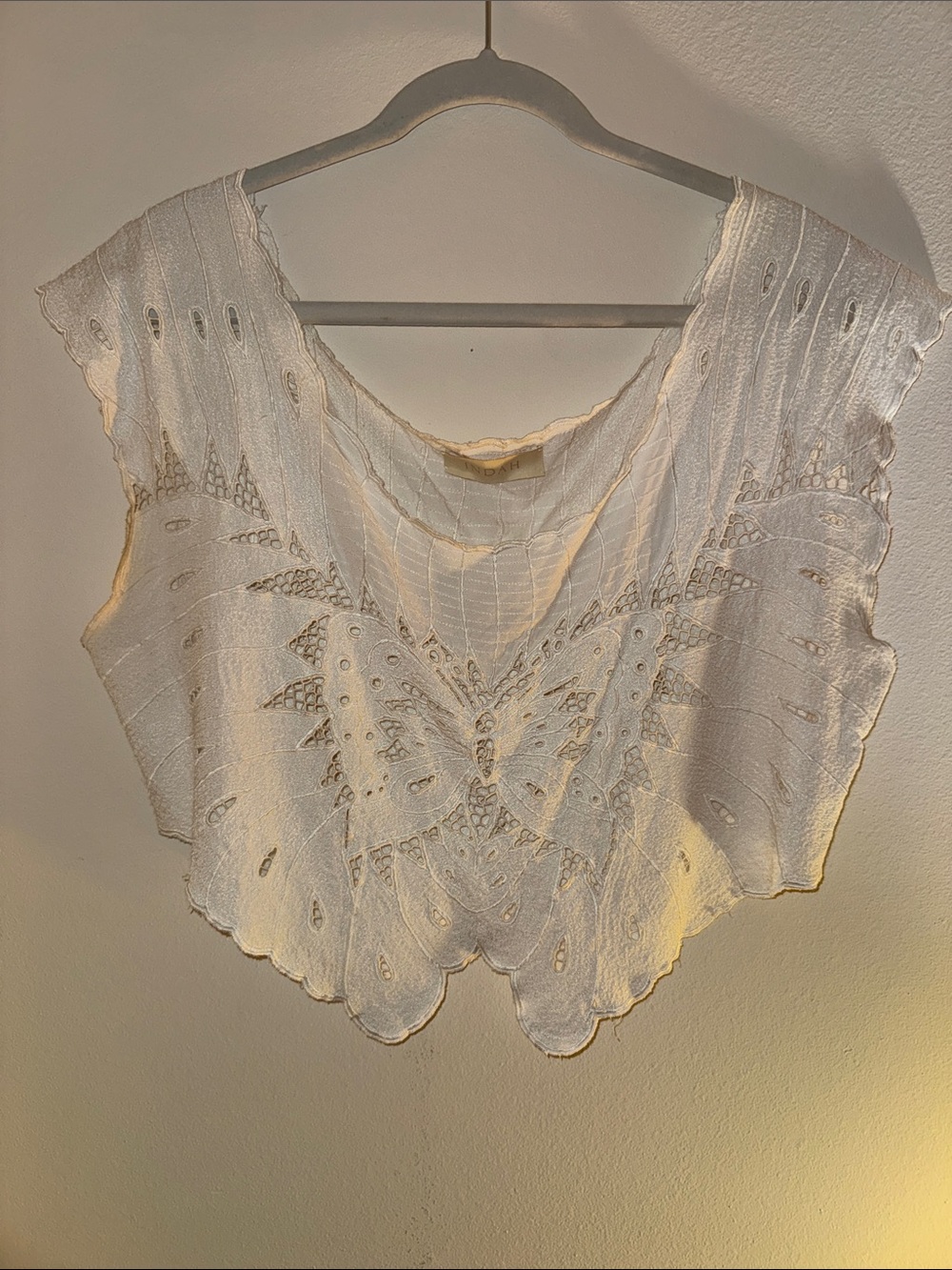 Indah top